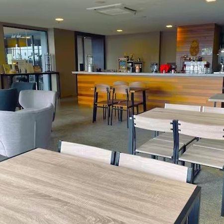 B.Suites 21 Kota Kinabalu Luaran gambar