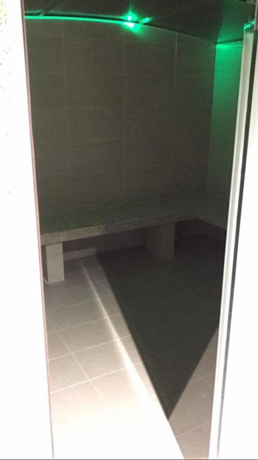 B.Suites 21 Kota Kinabalu Luaran gambar