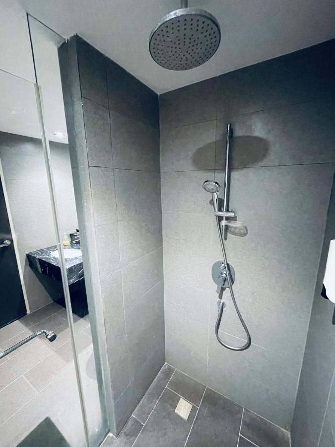 B.Suites 21 Kota Kinabalu Luaran gambar