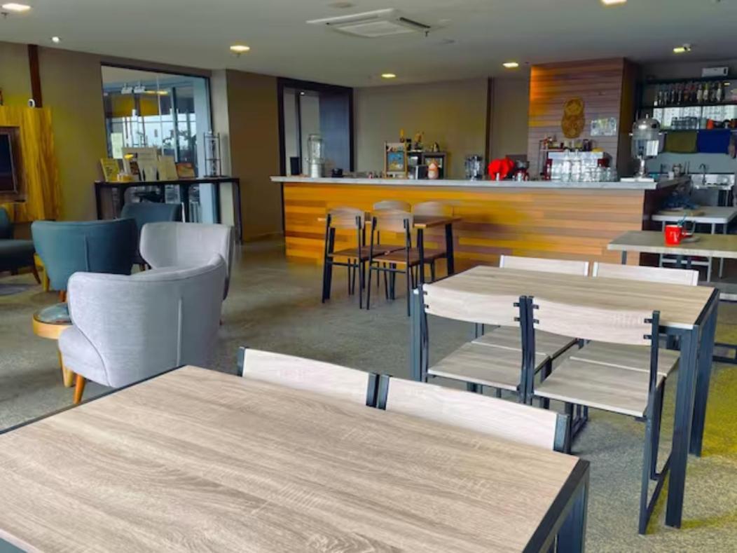 B.Suites 21 Kota Kinabalu Luaran gambar