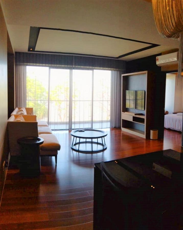 B.Suites 21 Kota Kinabalu Luaran gambar